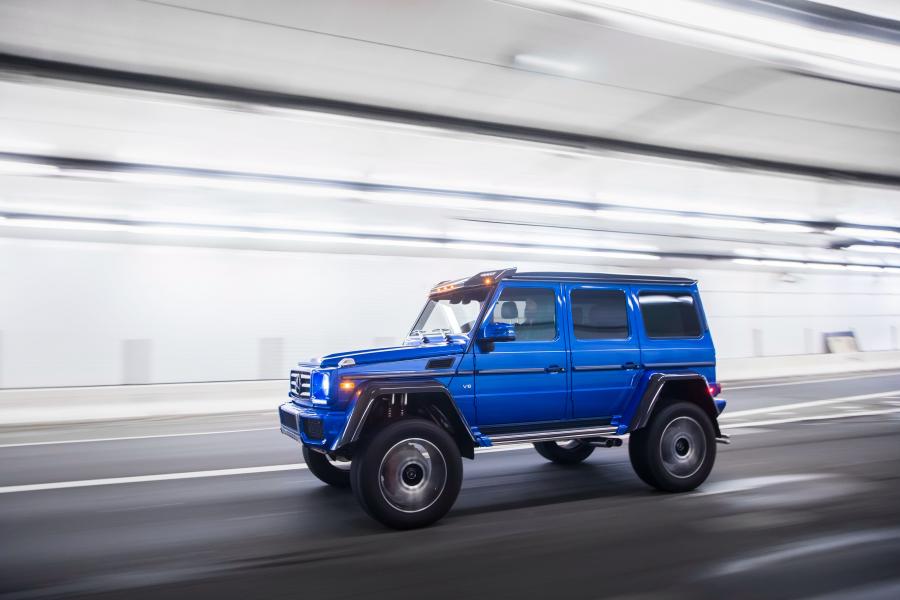  Mercedes-Benz G550 4x4&sup2; (W463) 2017 года  (NA) (фото 7 из 38)